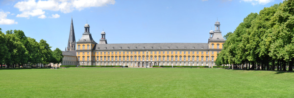 Bonn mit Hofgarten, Universität und Münster